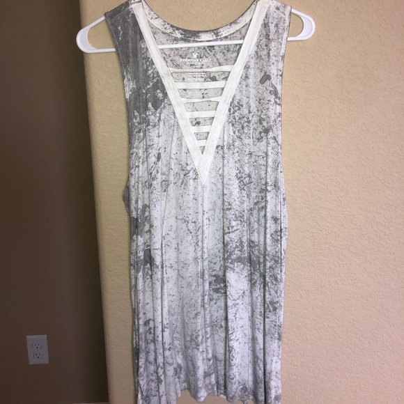 AE Tank - Picture 1 of 2